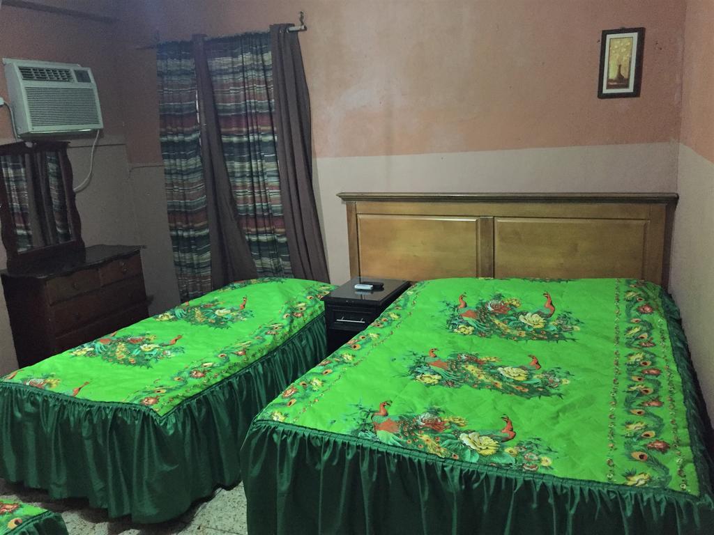 Hotel Guest House Inn سان بيدرو سولا المظهر الخارجي الصورة